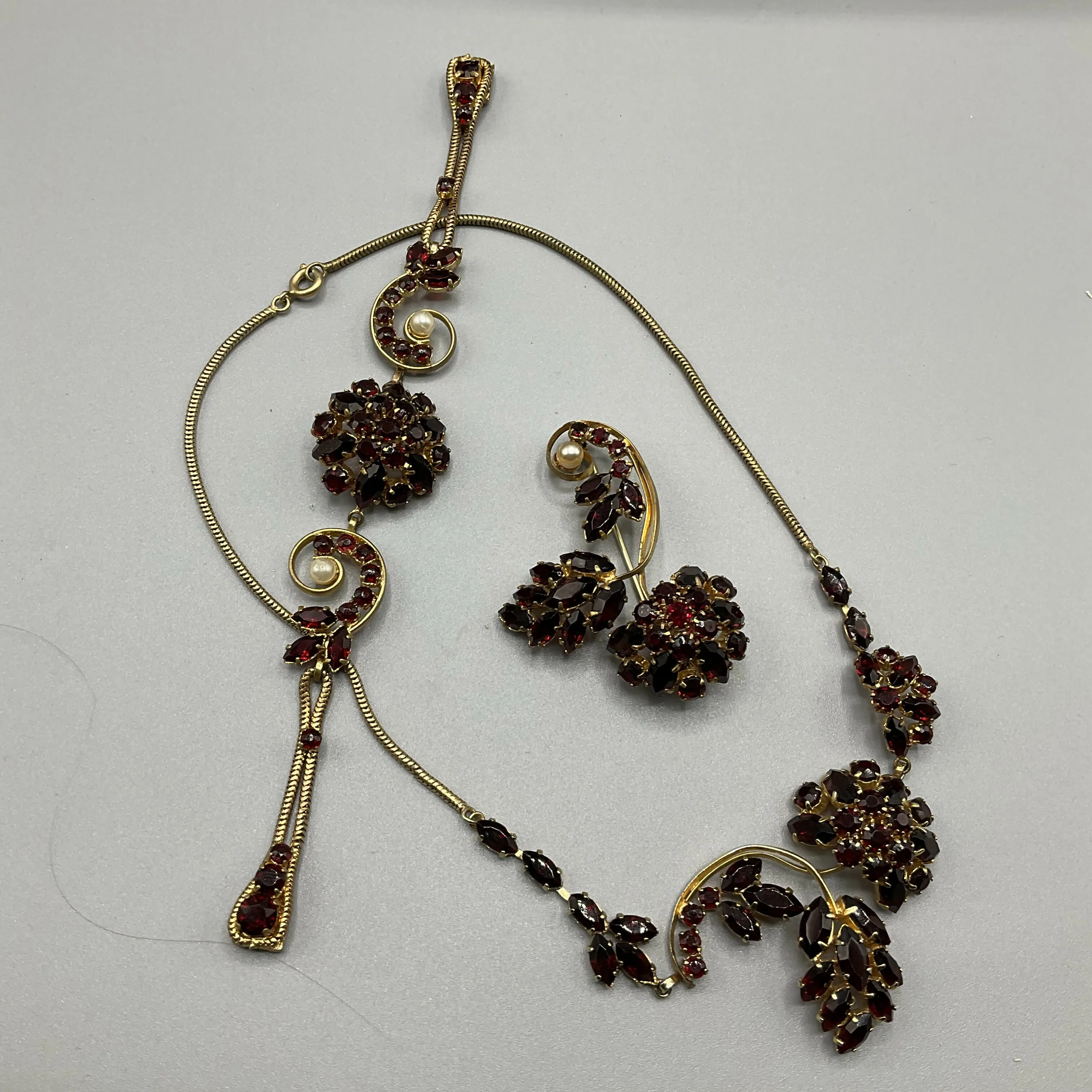 1950’s faux garnet suite