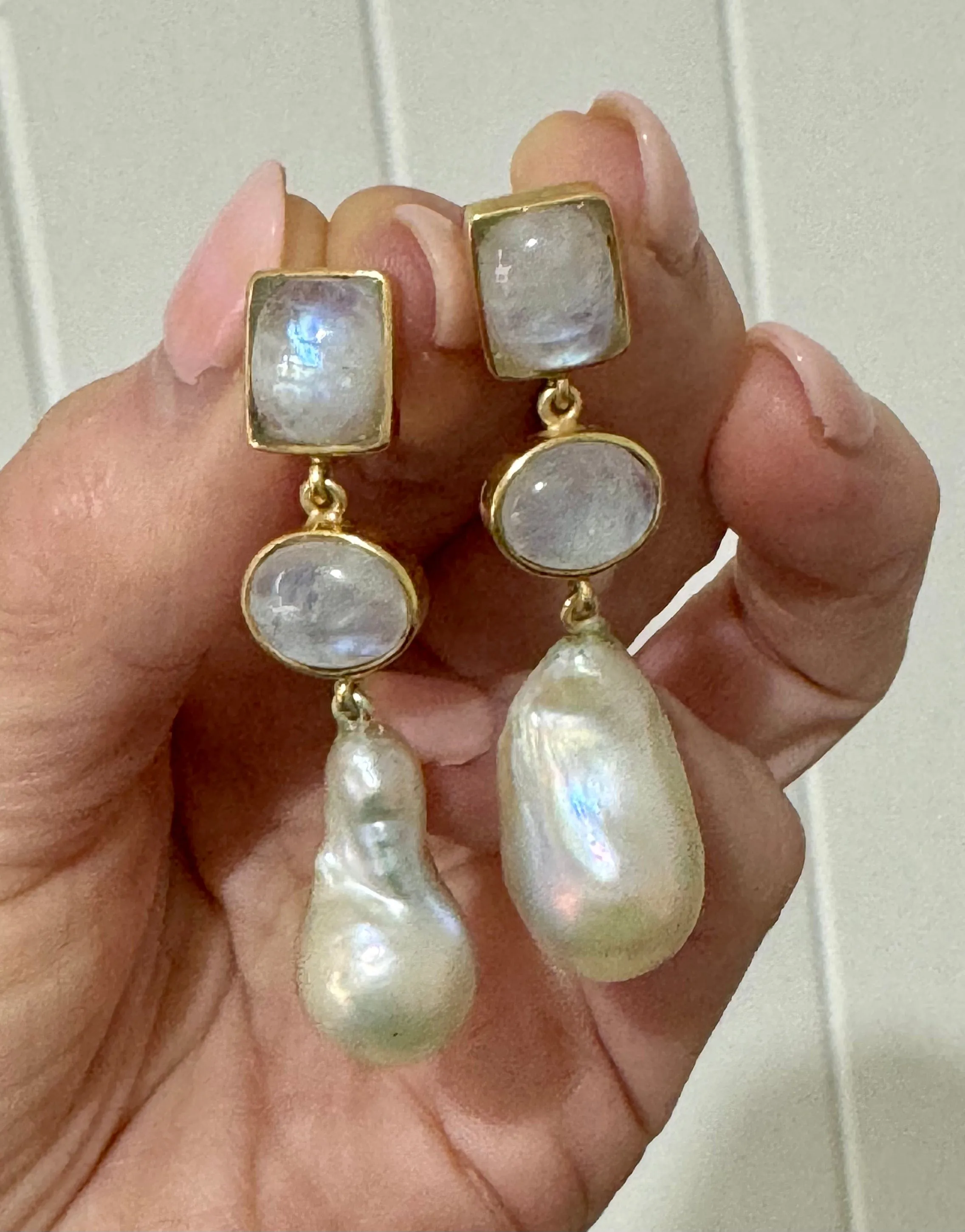 Char Moonpearl Drops - Gold