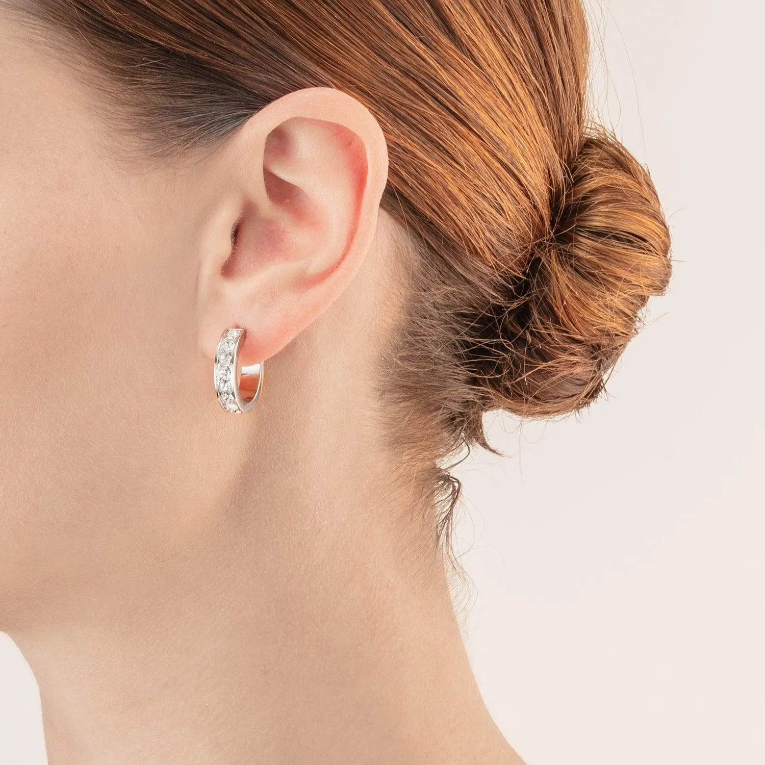 Coeur De Lion 20mm Crystal Hoop Earrings - Silver & White