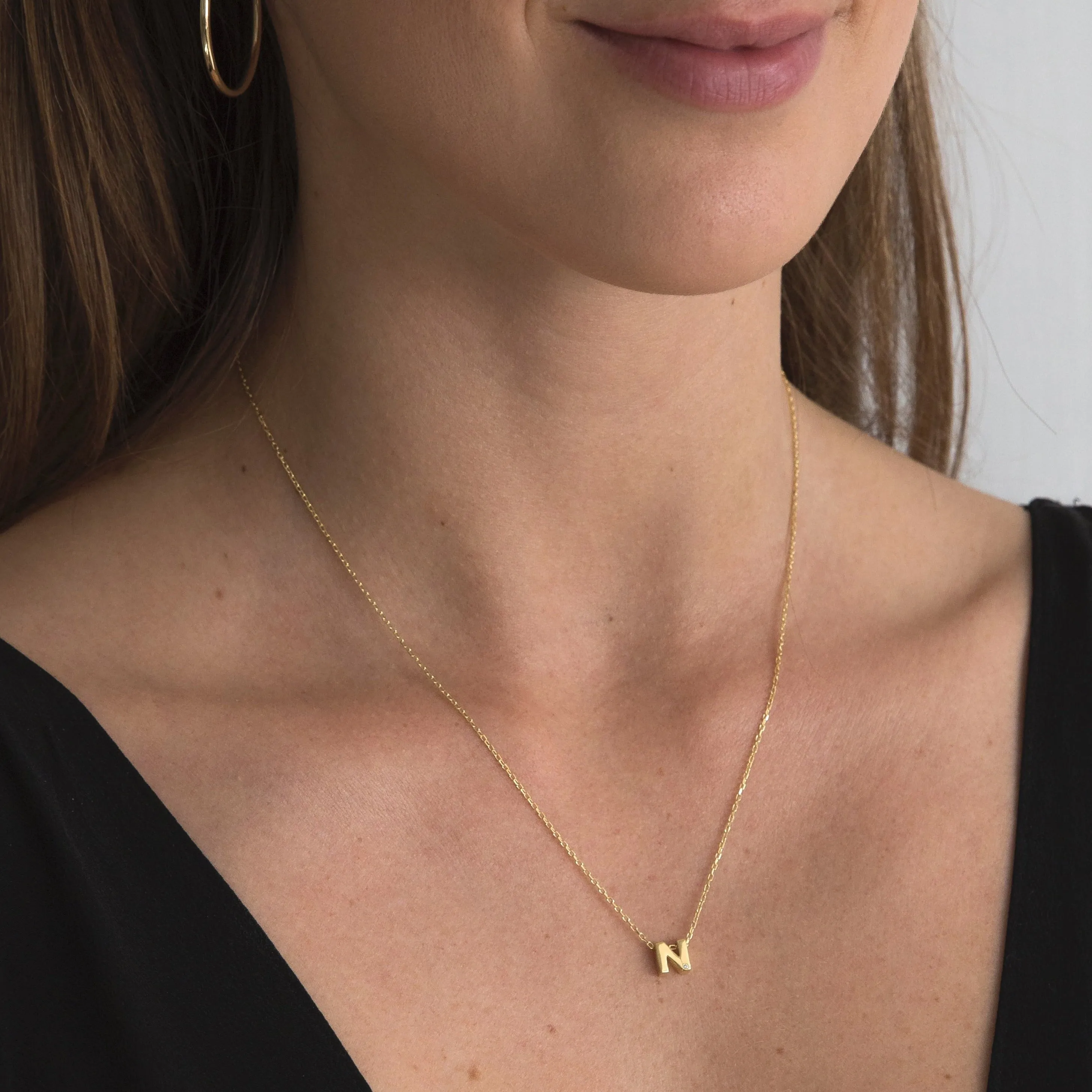 Diamond Letter Necklace "N" - 18 karat gold vermeil on sterling silver, diamond 0.01 carat