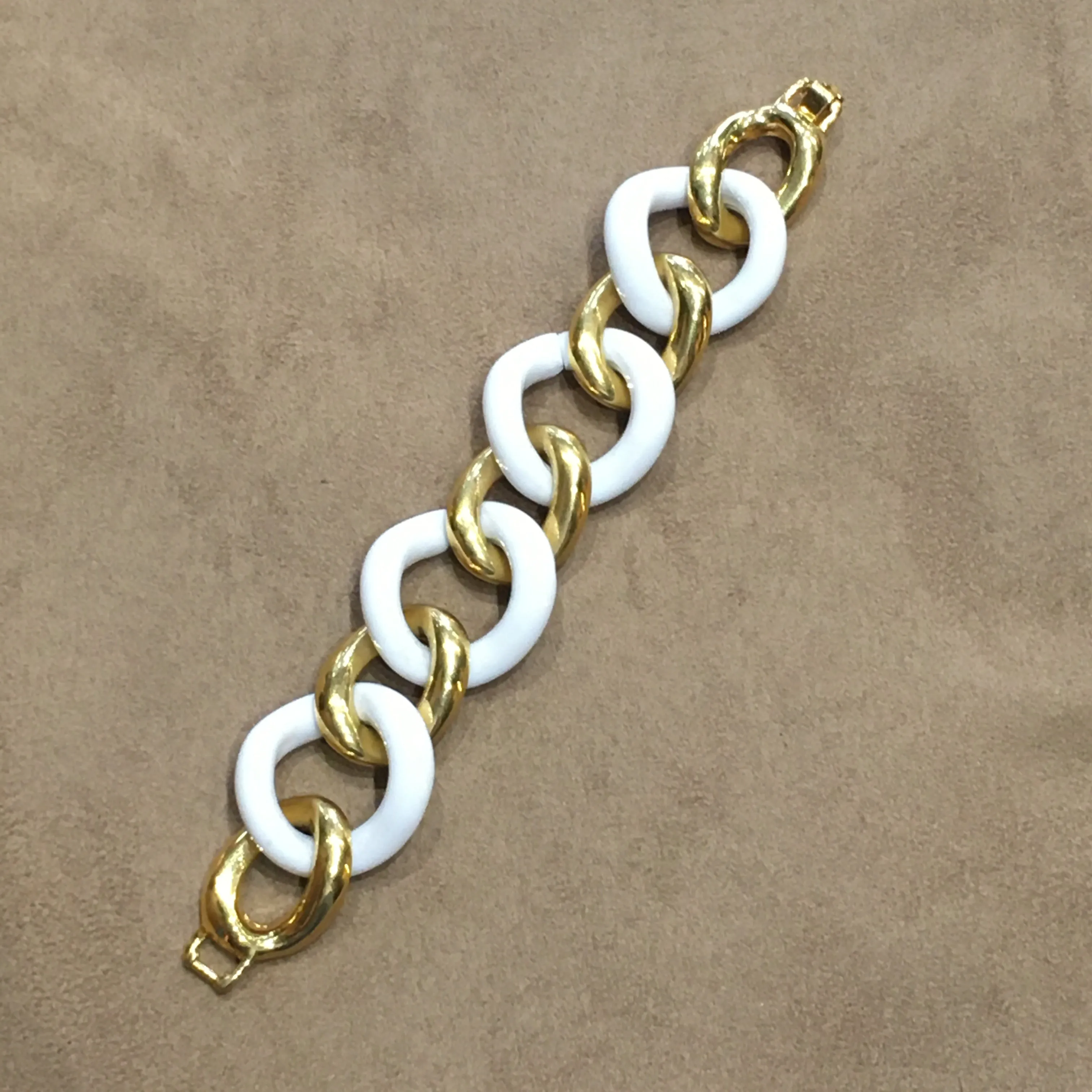 Kenneth Jay Lane Vintage Gold Plated White Acrylic Chain Bracelet Signed