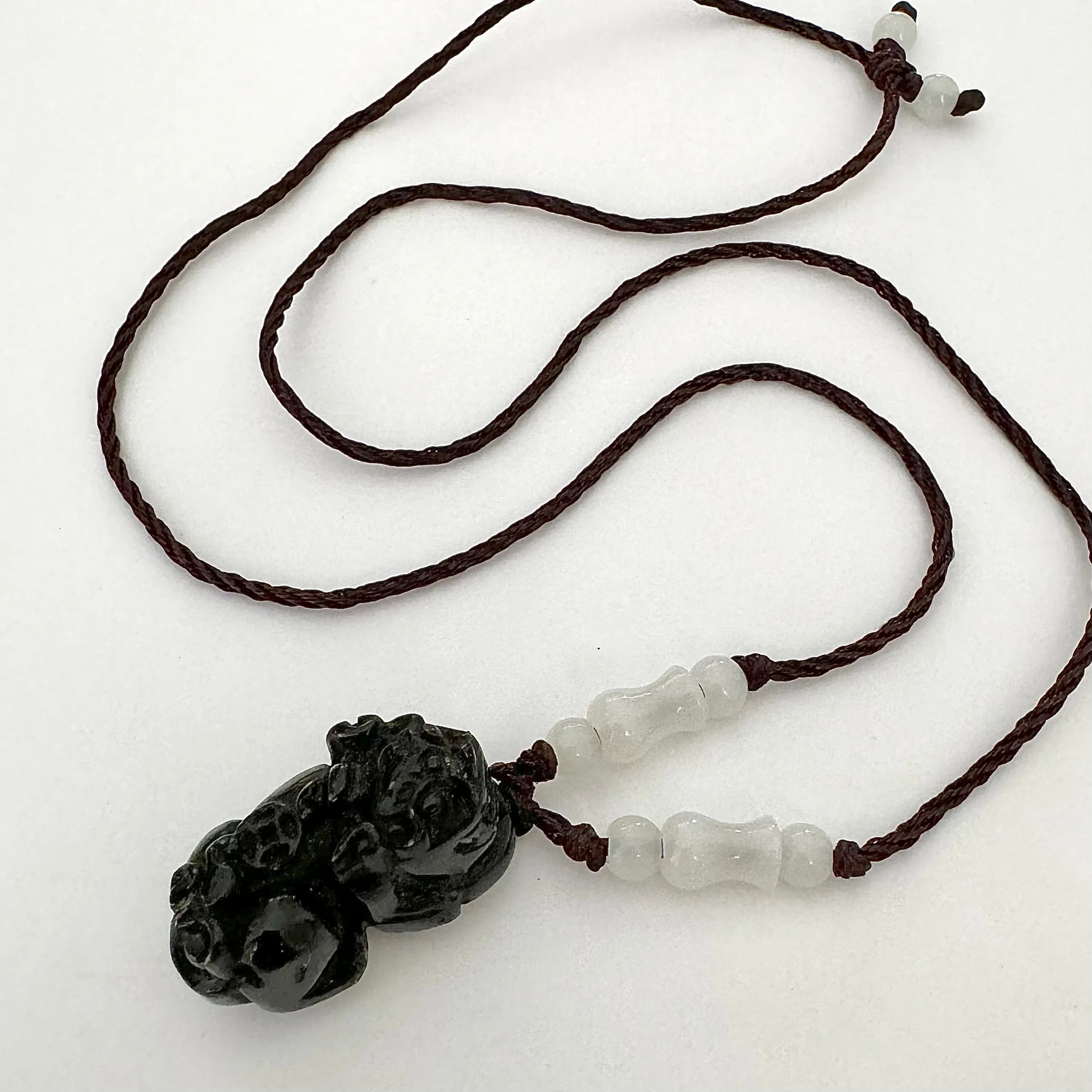 OBSIDIAN PIXIU PROTECTION & ABUNDANCE PENDANT WITH ADJUSTABLE CORD
