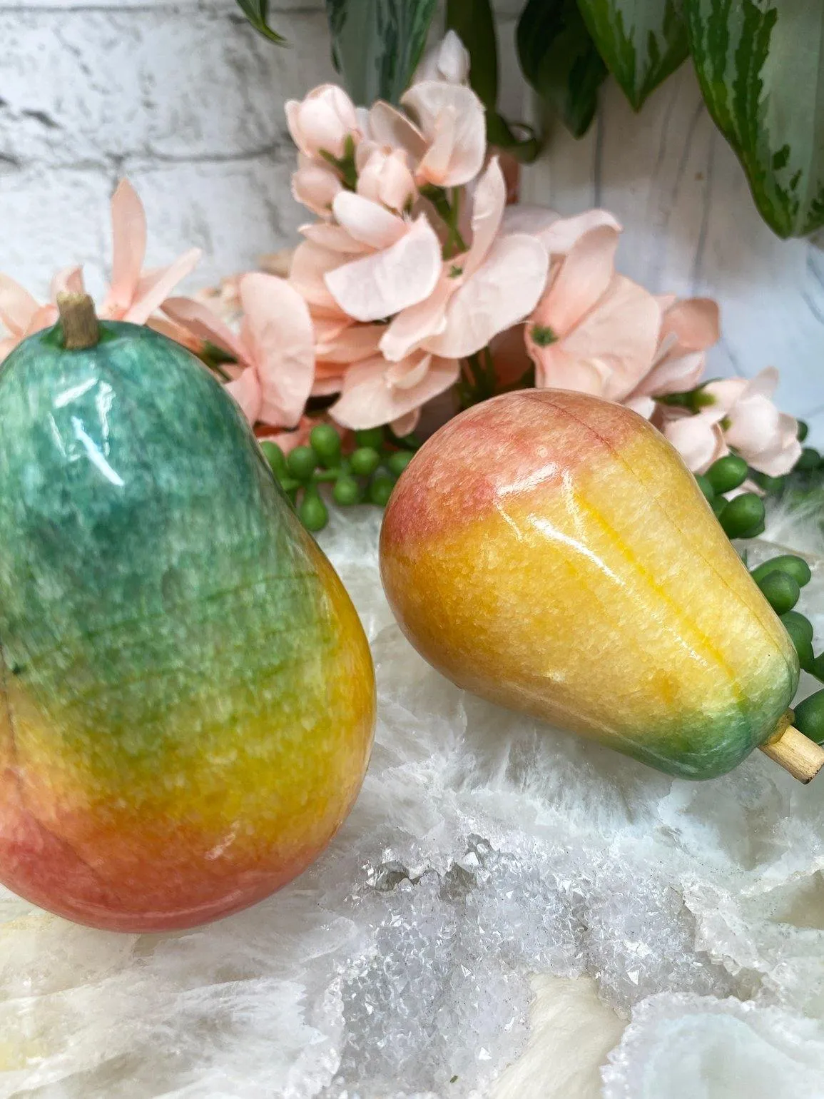 Onyx Pears
