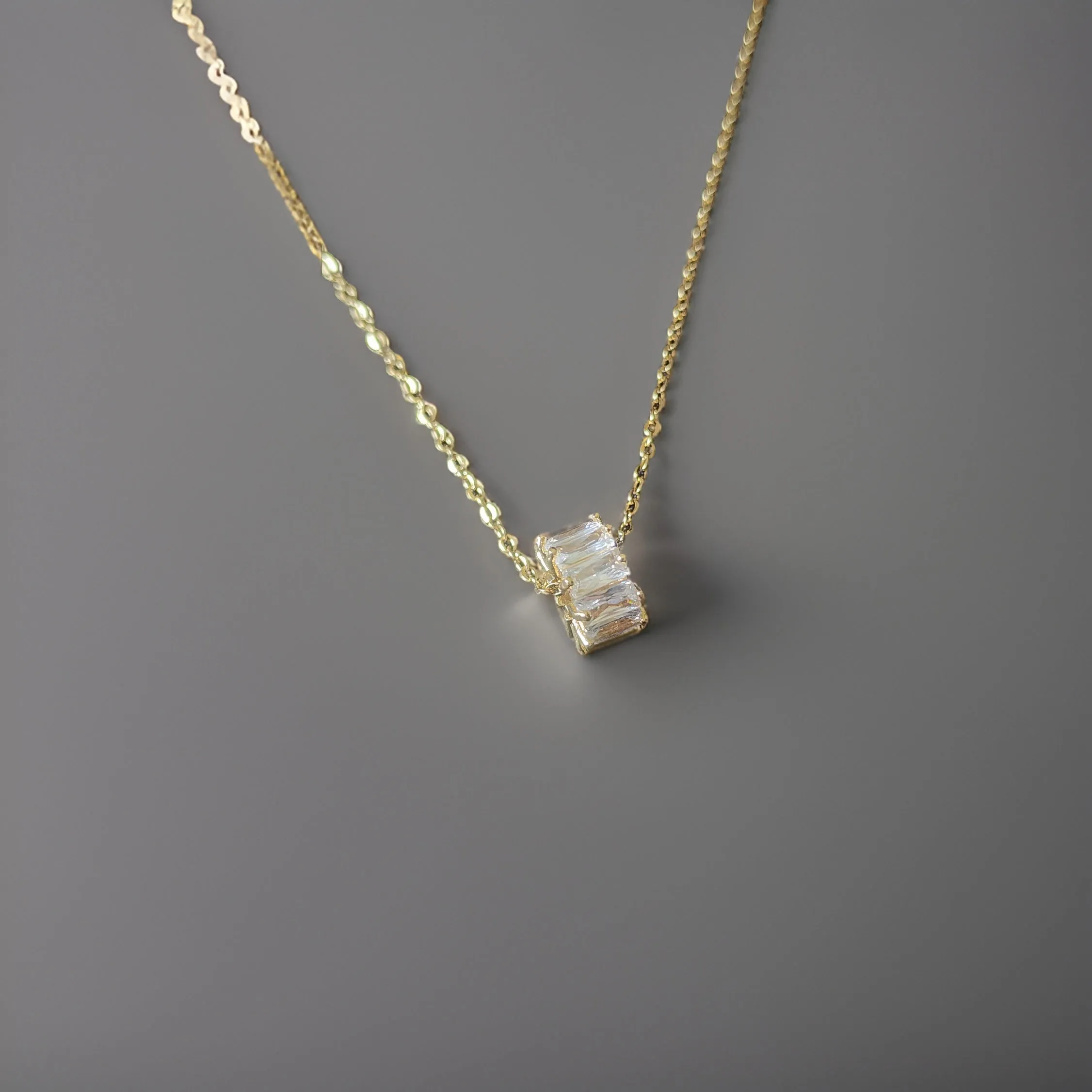 Radiant Luxe Pendant