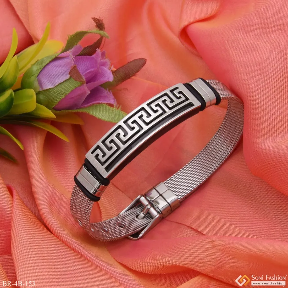 Silver Unique Design Premium-Grade Quality Bracelet for Men - Style B153