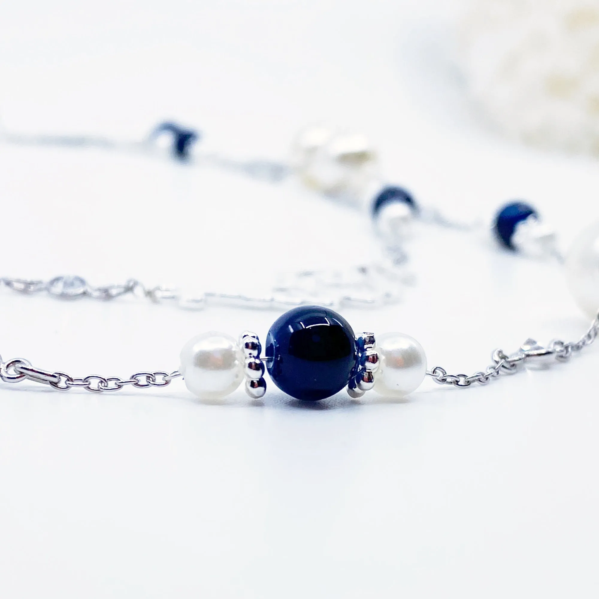The Nine Blue Agate and Pearl Long Necklace
